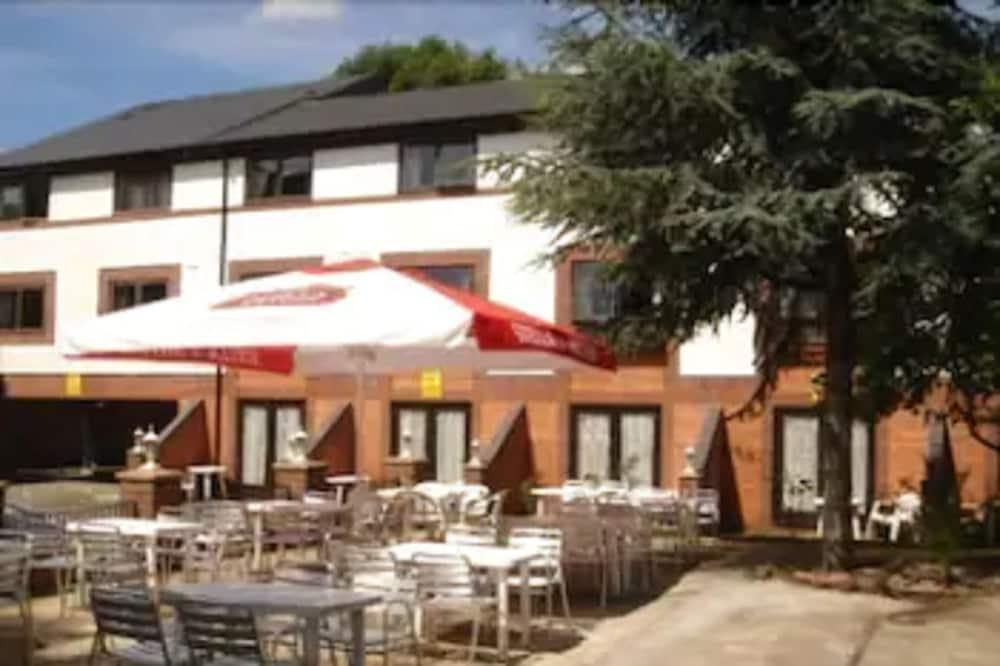 The Amblehurst Hotel Sale Exteriör bild